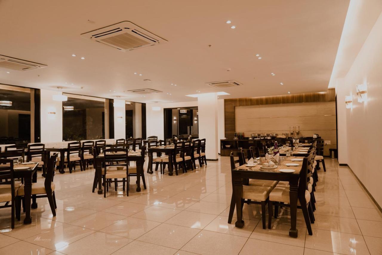 Pride Resort & Convention Center Ranakpur Near Ranakpur Dam Sadri Exterior photo